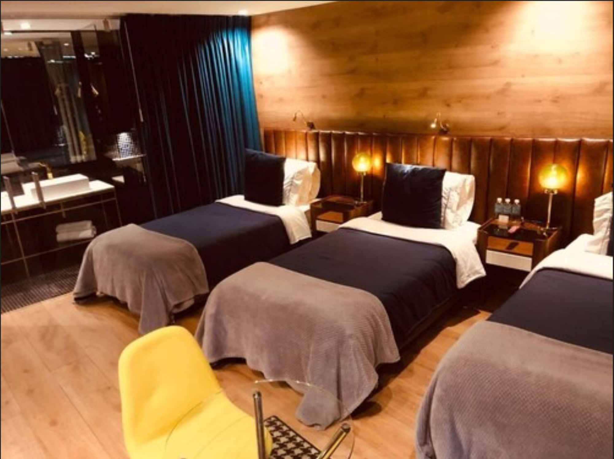 Viajero & 4* Bogotá